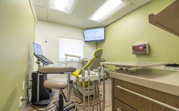 Dental treatment room